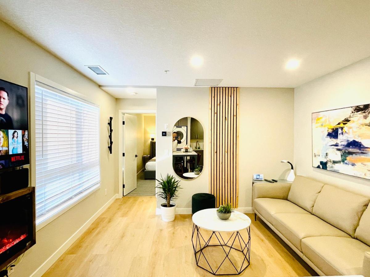 Joe'S Contemporary 2 King Bedrooms Vacation Home In แคนมอร์ ภายนอก รูปภาพ