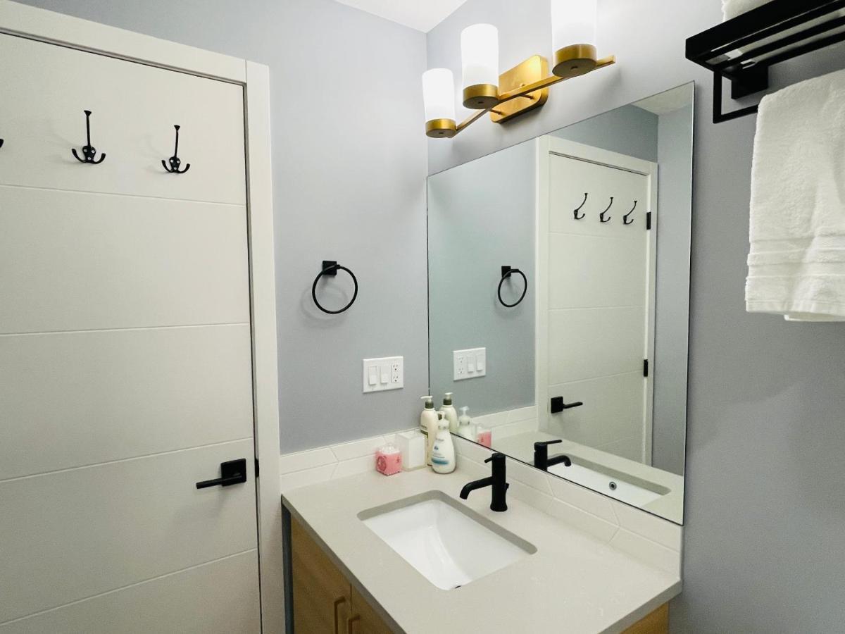 Joe'S Contemporary 2 King Bedrooms Vacation Home In แคนมอร์ ภายนอก รูปภาพ