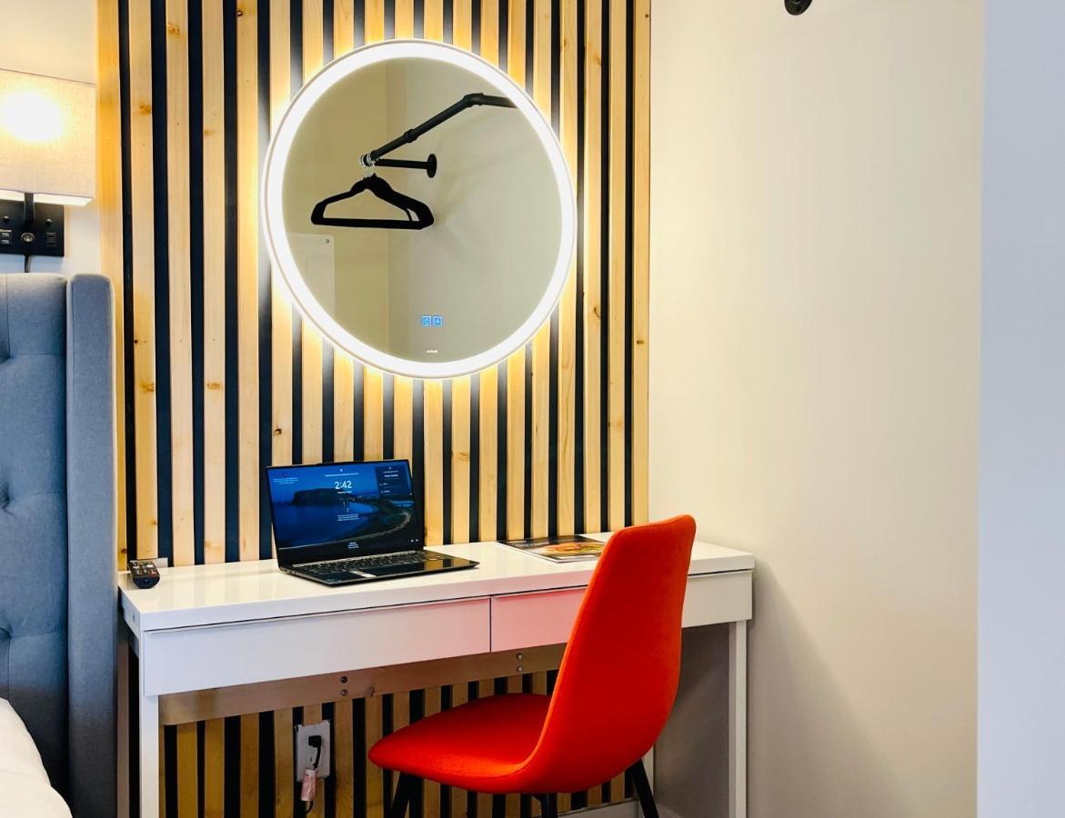Joe'S Contemporary 2 King Bedrooms Vacation Home In แคนมอร์ ภายนอก รูปภาพ