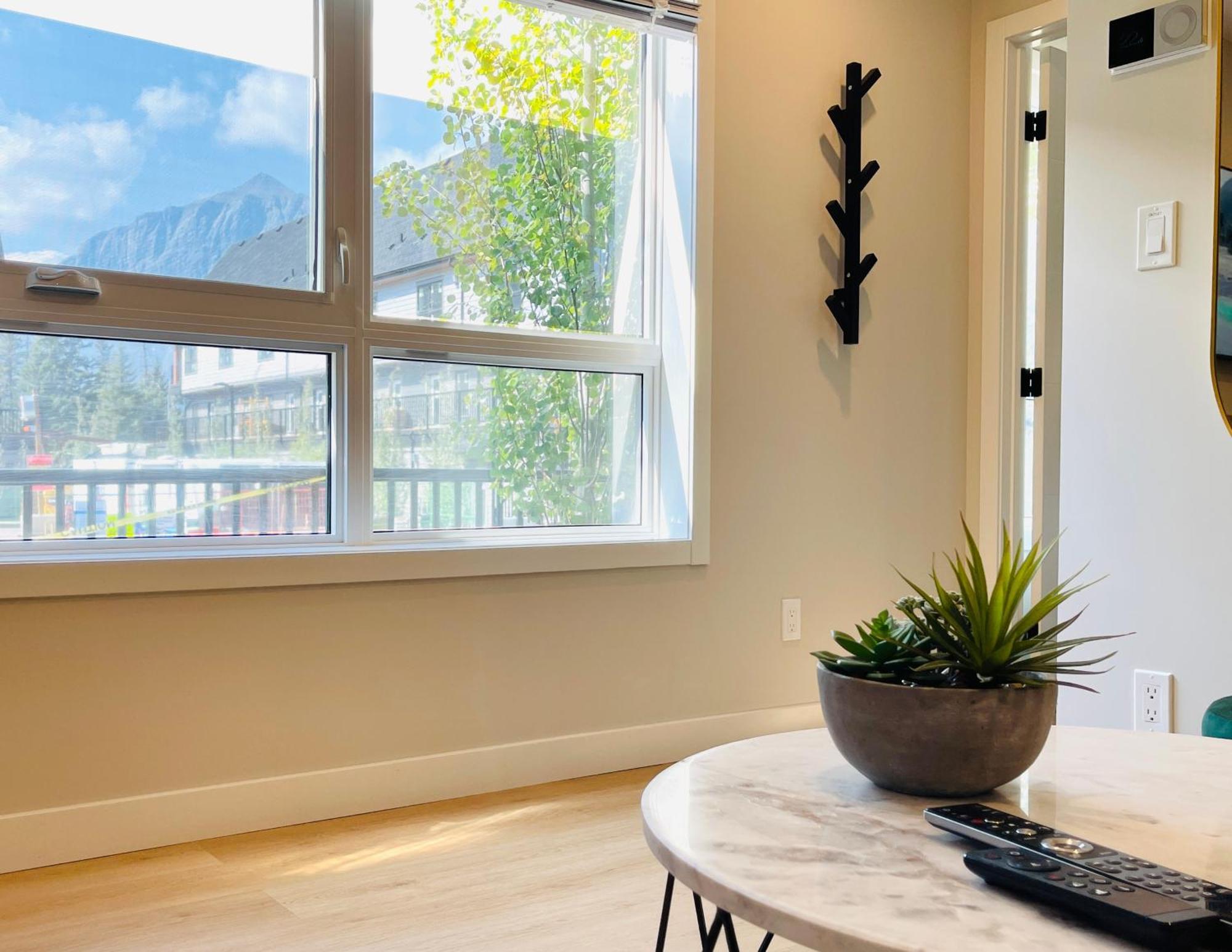 Joe'S Contemporary 2 King Bedrooms Vacation Home In แคนมอร์ ภายนอก รูปภาพ